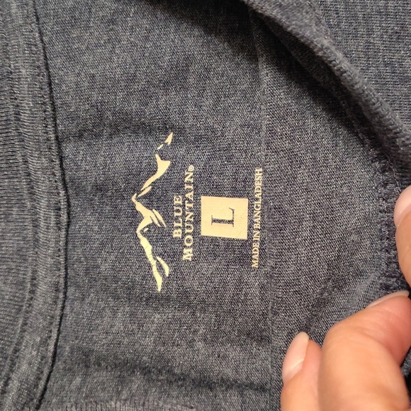 Blue Mountain Bundle of 3 long sleeve tees Blue Gray and Green Large - Picture 7 of 8